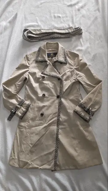 클레어스 트렌치코트 38 베이지 트위드 여성용