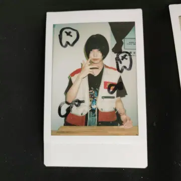 아노쨩 친필 낙서 폴라로이드