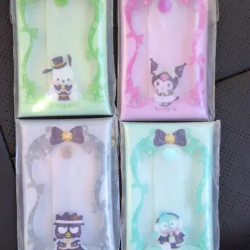 산리오 홀리데이 컬렉션 캐릭터 굿즈 4개 세트