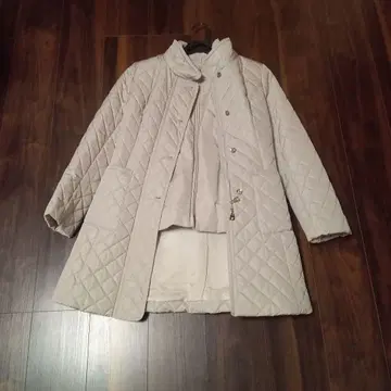 MADAM JOCONDE 베이지 퀼팅 롱 코트