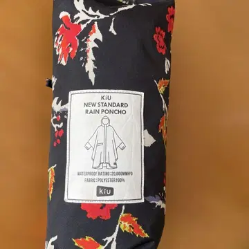 KiU NEW STANDARD RAIN PONCHO 플라워 패턴