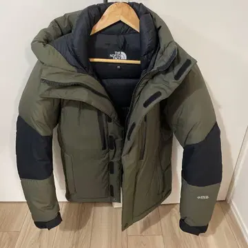 THE NORTH FACE 다운 자켓 M 사이즈 올리브 그린