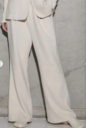 chignon 네프 플레어 팬츠