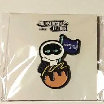 RUNSEOKJIN in JAPAN 핀 배지 오사카 OSAKA