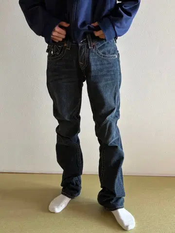 트루 릴리젼 데님