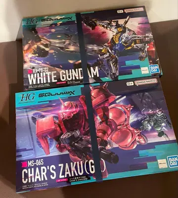 HG RX-78-02 & MS-06S 세트 화이트 건담 샤아 자쿠