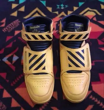 [ 즉시 구매 ok ] Reebok 에이리언 스탬퍼