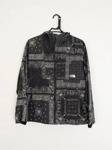 The North Face 반다나 패턴 나일론 자켓