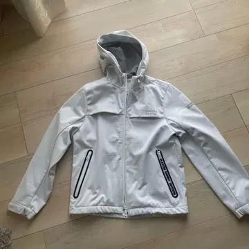 MASTER BUNNY EDITION 자켓 사이즈 2