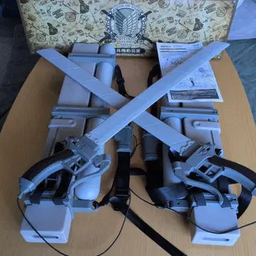 진격의 거인 입체 기동 장비