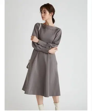 셀포드 홀 가먼트 원피스