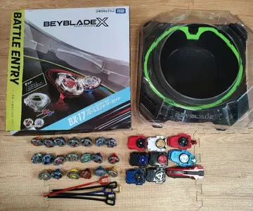 [ 묶음 판매 ] 베이블레이드 X 스타디움 + 베이 + 런처