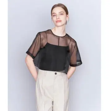aewen matoph 이우엔마토프 블라우스 오간자 크루넥