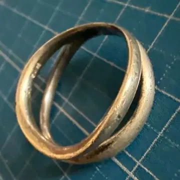 히란야 실버 반지 / 메비우스