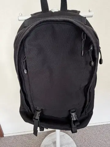 무인양품 블랙 백팩