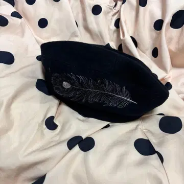 아틀리에 고양이 베레모 헌팅 캡 깃털 버킷햇 모자 베레모