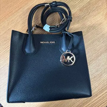 새상품 MICHAEL KORS 블랙 숄더백