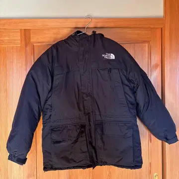 THE NORTH FACE 블랙 다운 자켓