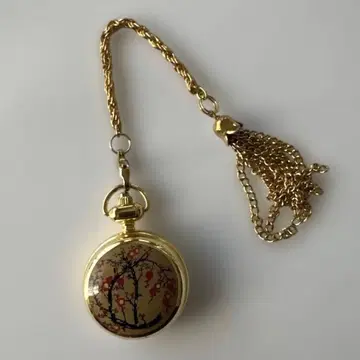 매실 나무 디자인 회중시계 (쿼츠식) 중고