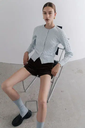 [ THE TOE ] 라이트 블루 케이블 니트 가디건