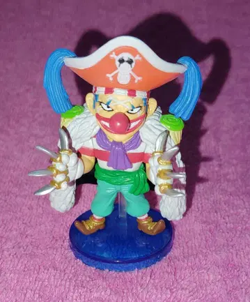 원피스 월드 컬렉터블 피규어 배기