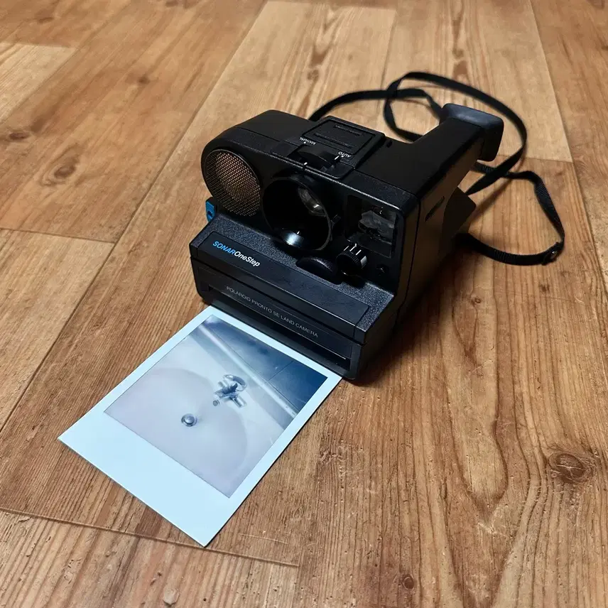 폴라로이드 필름 카메라 Polaroid Pronto 자동초점 SX-70