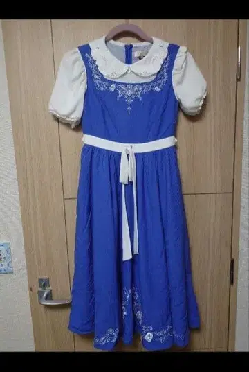 시크릿허니 자수 원피스 미녀와 야수 벨 시크릿허니