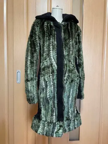 Desigual 데시구알 에코 퍼 롱 코트