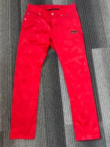 마크앤로나 빨간색 사이즈 44