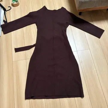 다크 브라운 니트 롱 원피스 긴팔