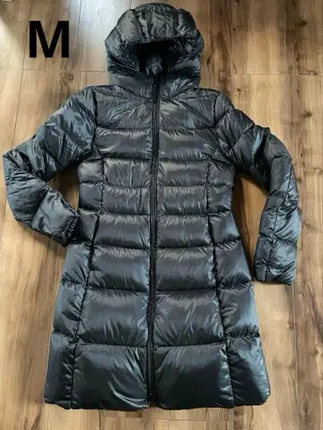 유니클로 울트라 라이트 다운 후디드 코트 M 블랙 롱