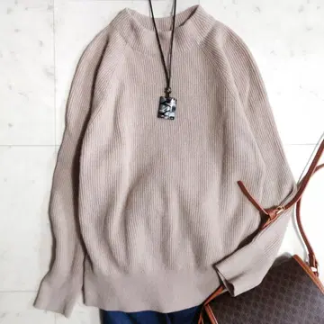 새상품급 플라스테 PLST 캐시미어 양모 니트 베이지