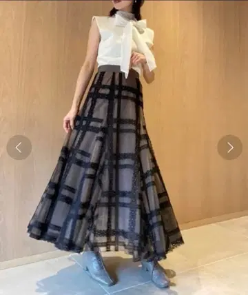 [ 새상품급 ] 스나이델 튤 자수 스커트 튤 플레어 롱