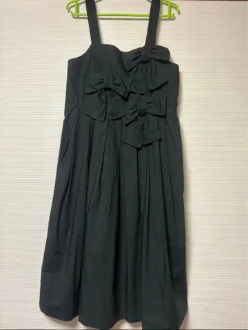 프론트 리본 스트랩 드레스 블랙