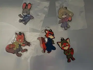 주토피아 러버 키링 닉 주디