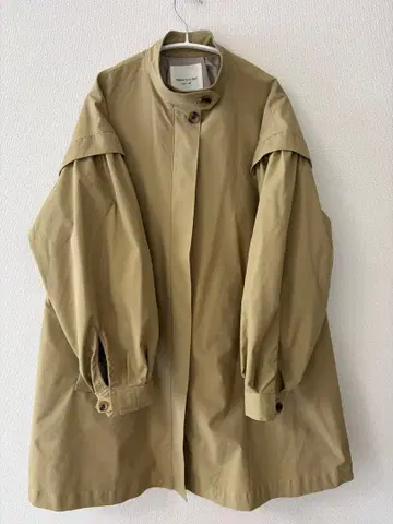 프릭스스토어 벌룬 슬리브 코트