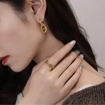 심플 링크 디자인 귀걸이