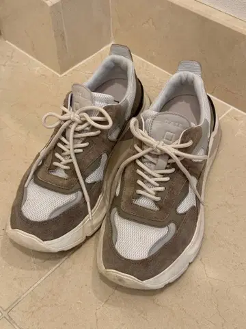 D.A.T.E. 스웨이드 메쉬 스니커즈 24.5cm