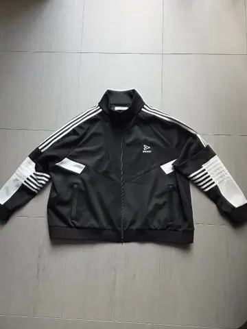 DISCOVERED TRACK BLOUSON