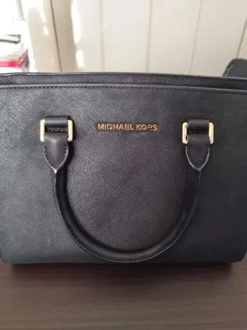 MICHAEL KORS 블랙 숄더백