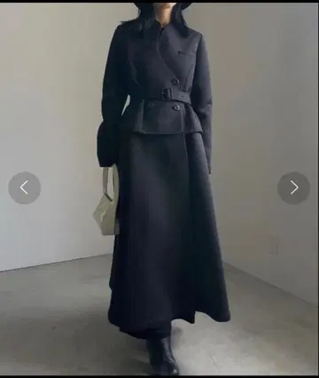 AMERI 아메리 CARDBOARD FLARE DRESS COAT M