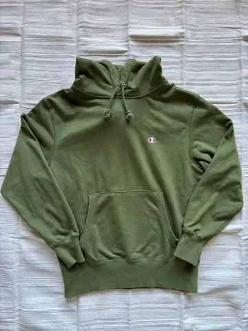 새상품급 Champion 올리브 그린 후드티 M