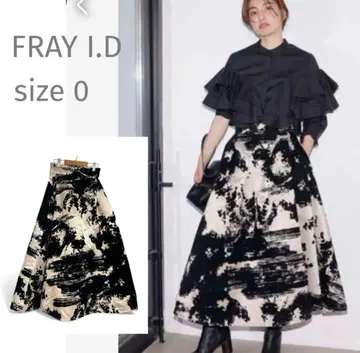 [ sumi님 페이지 ] FRAY I.D 플레어 스커트 사이즈 0