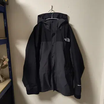 THE NORTH FACE 마운틴 라이트 자켓 그레이 x 블랙 XL