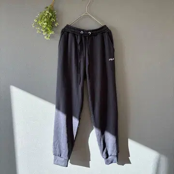 휠라 [L] 성숙 캐주얼 안감 플리스 쫀득한 탄력감 저지 조거 팬츠