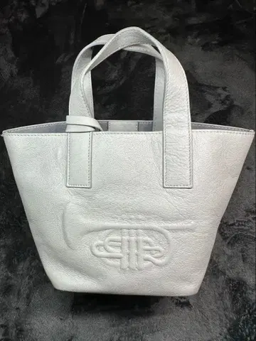 IO PELLE 이오펠레 트럼펫 패턴 핸드백