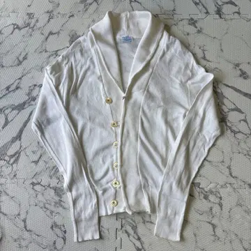 Letroyes 화이트 가디건 M 사이즈