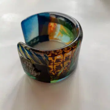 뱅글 하와이안 패턴 아크릴 수지 빔즈