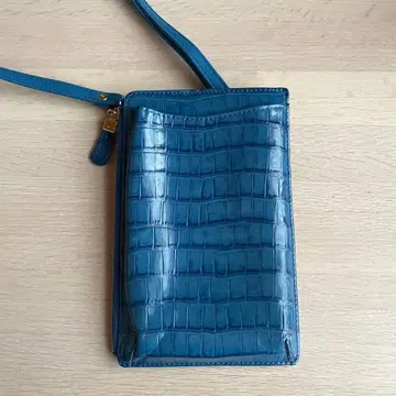 크로커다일 패턴 숄더백