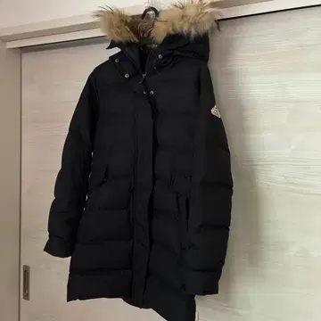 [ 새상품급 ] PYRENEX 블랙 다운 자켓 후드 부착